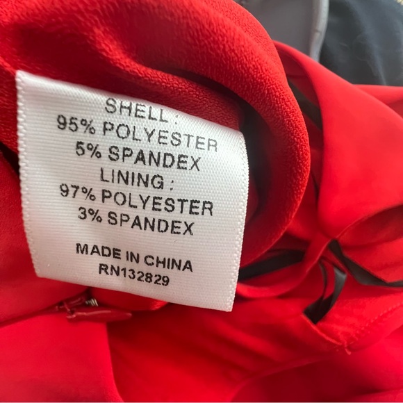 NBD NWT Cherry Red Reagan Belted Deep V-Neck Sleeveless Jumpsuit Size S - Picture 10 of 10